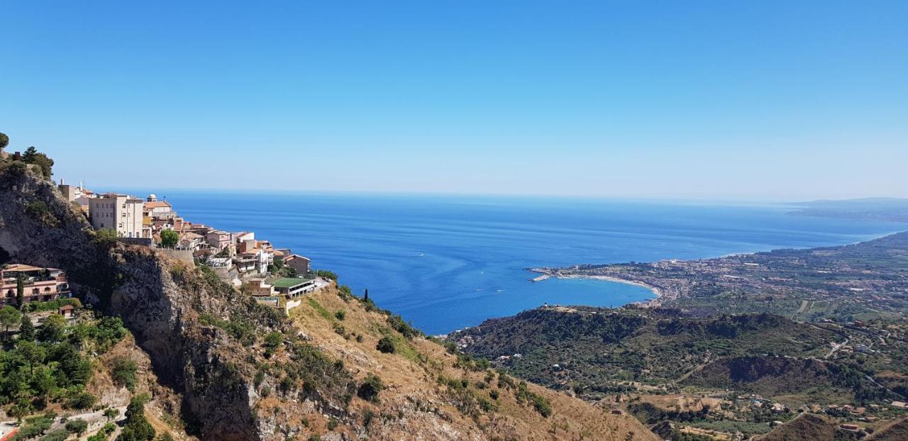 Casa Vacanze Monte Venere Кастелмола Екстериор снимка