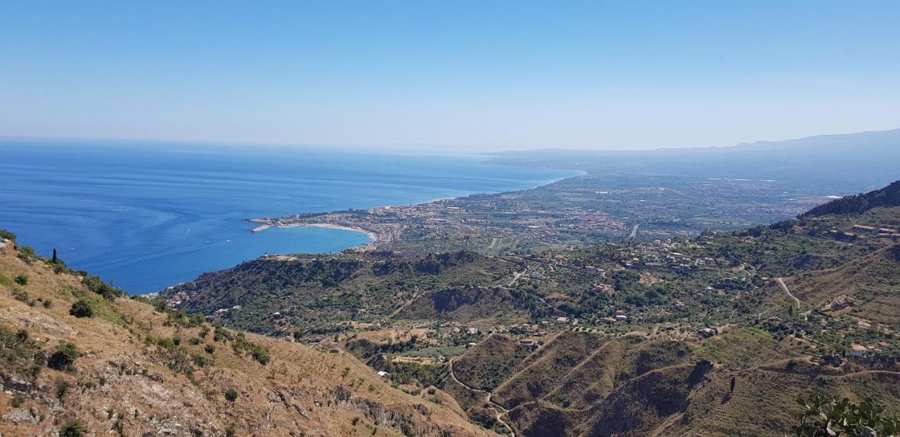 Casa Vacanze Monte Venere Кастелмола Екстериор снимка