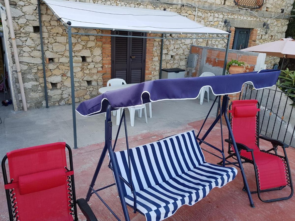 Casa Vacanze Monte Venere Кастелмола Екстериор снимка